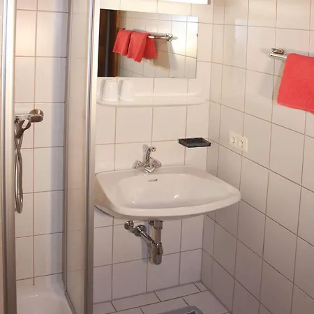 Farm stay Gaestehaus Schwoagerhof