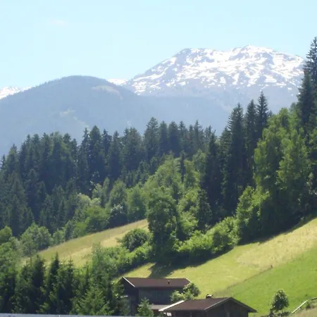 Фермерський будинок Gaestehaus Schwoagerhof *