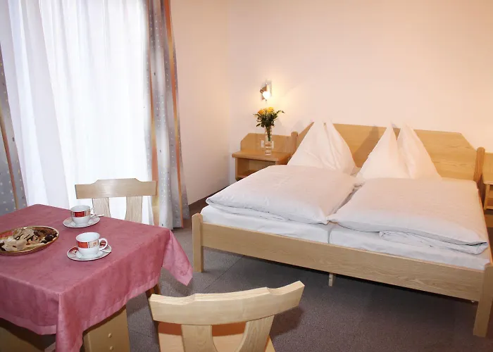 Farm stay Gaestehaus Schwoagerhof