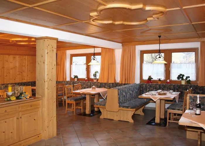 Gaestehaus Schwoagerhof *