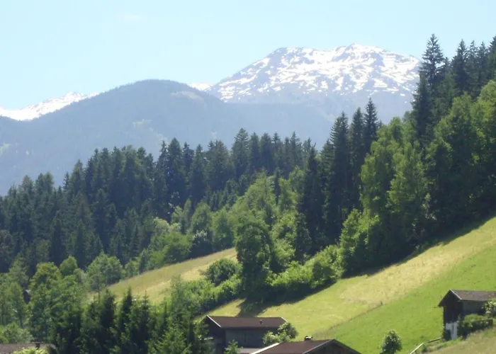 Farm stay Gaestehaus Schwoagerhof *