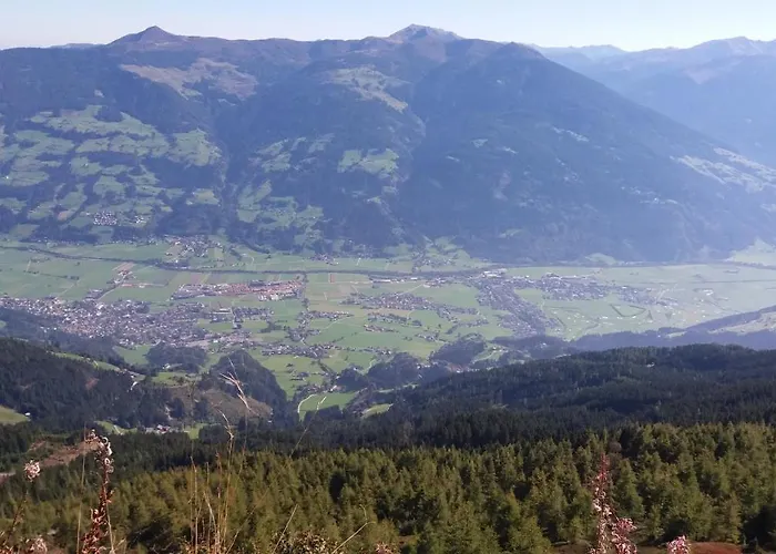 Farm stay Gaestehaus Schwoagerhof