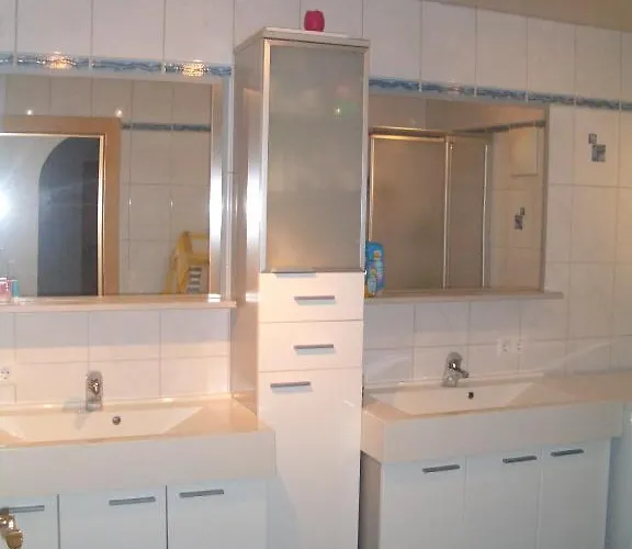 Gaestehaus Schwoagerhof 팜스테이 *