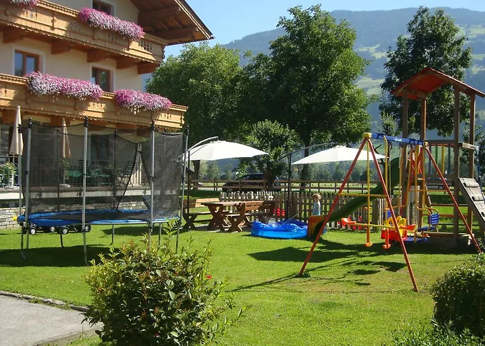 Gaestehaus Schwoagerhof